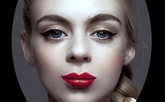 他缓慢而坚定的往里送视频